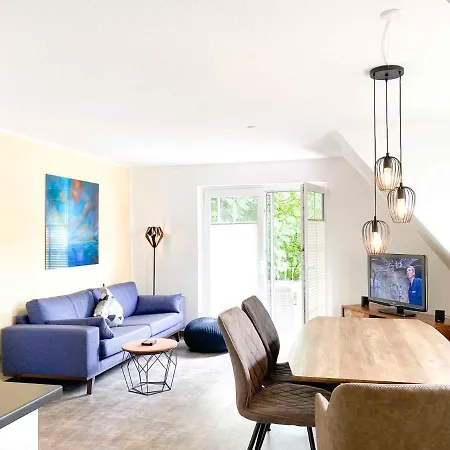 公寓 Kormoran 19 *